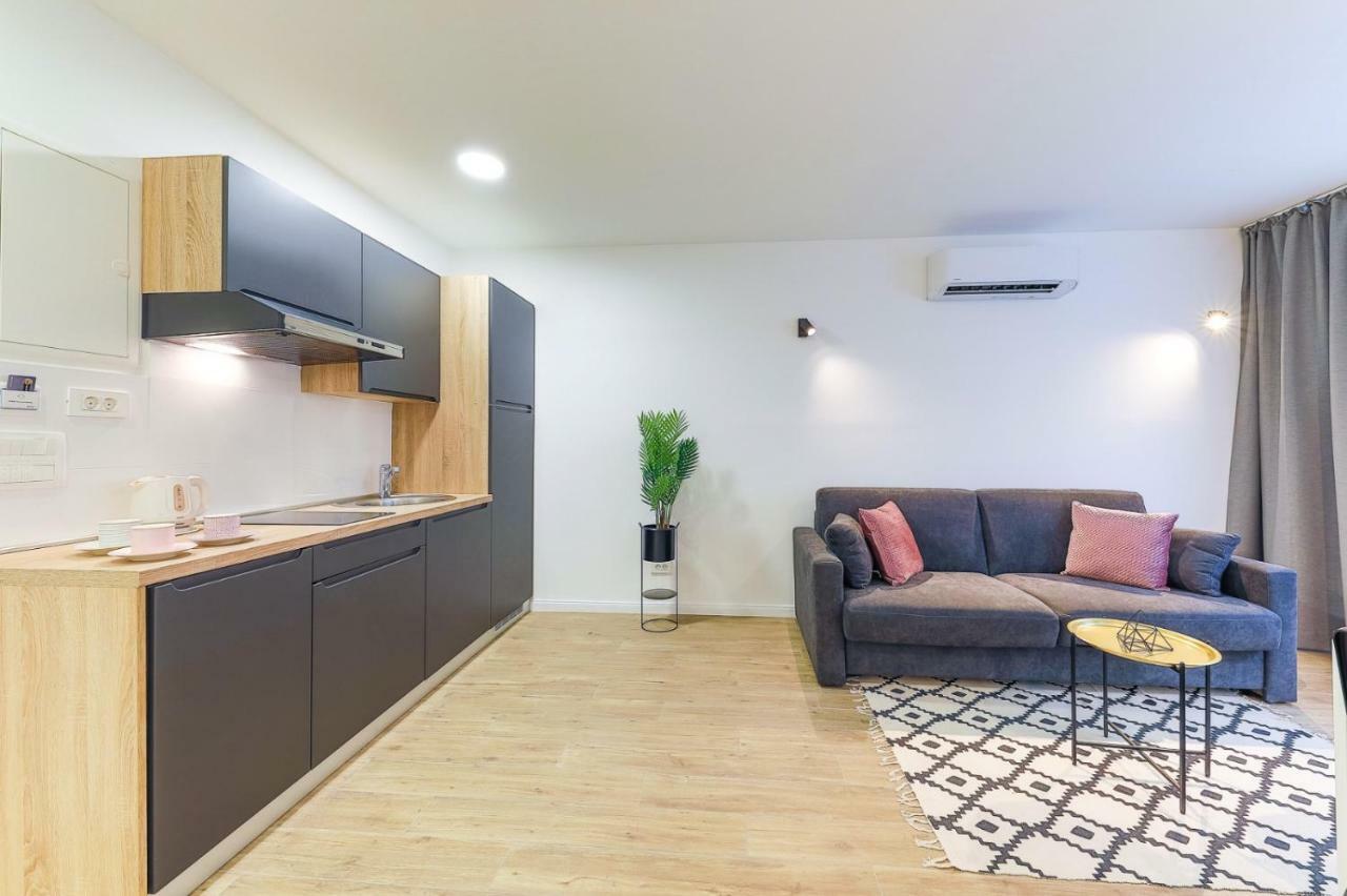 Onesta Apartment Split Exterior photo